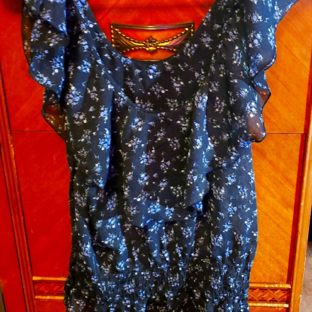 NAVY BLOUSE